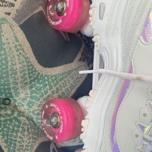 Sold out !SKETCHERS ROLLER SKATES!!!THEY LIGHT UP! SEE NOTES